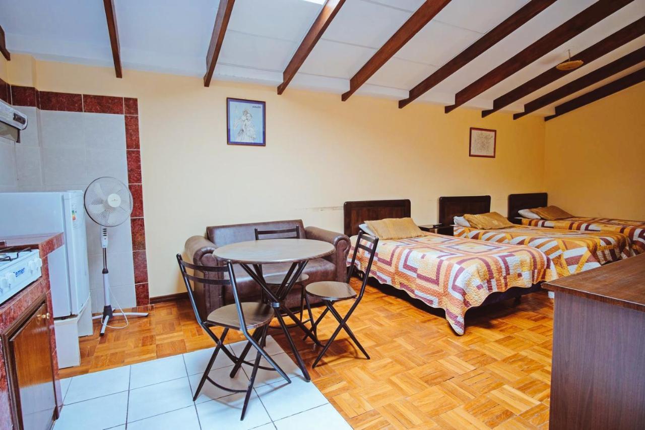 La Maison Martinet Uyuni Bagian luar foto