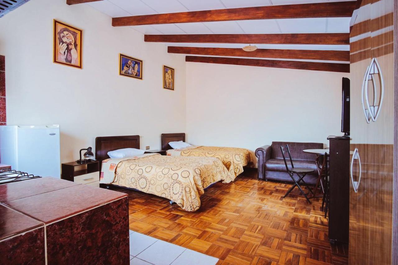 La Maison Martinet Uyuni Bagian luar foto